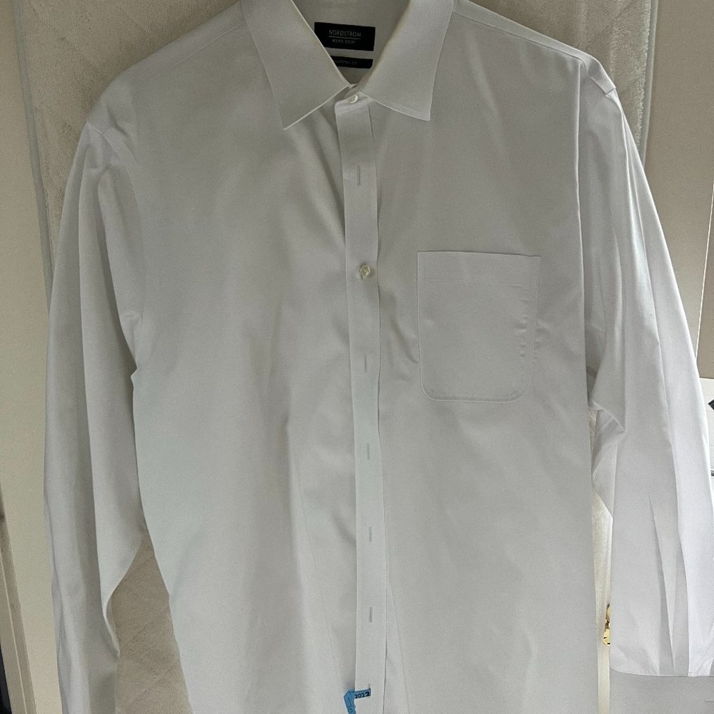 Nordstrom Men's Button Down Dress Shirt - 16.5/35
